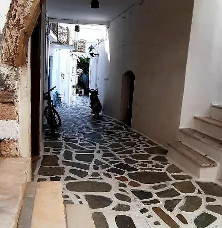 Castellino Naxos Herberg *