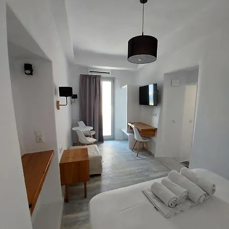Inn Castellino Naxos Naxos City
