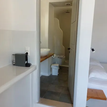 Han/Misafirhane Castellino Naxos