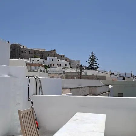 Castellino Naxos * Naxos City