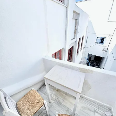 Castellino Naxos Inn